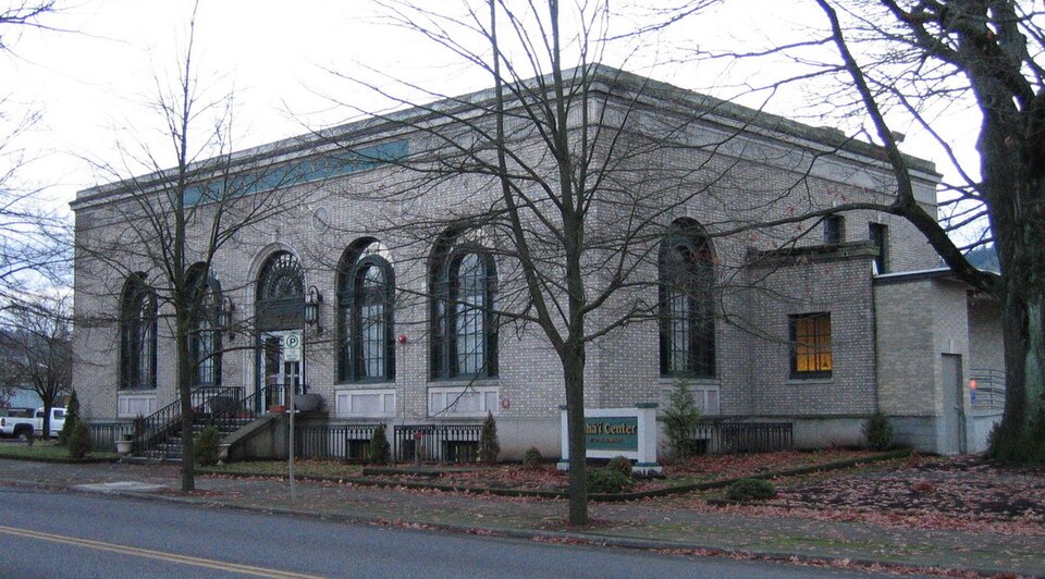 Photograph of St. Johns Post Office