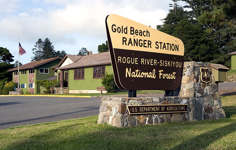 Photograph of Gold Beach Ranger Station