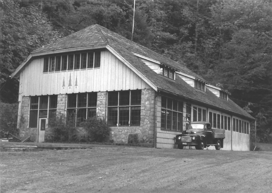 Photograph of Cascade Locks Work Center