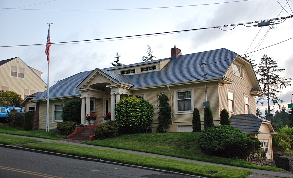 Photograph of Robert Rensselaer Bartlett House