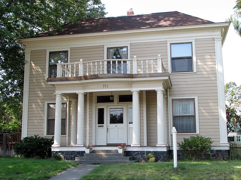 Photograph of Ellis-Hampton House