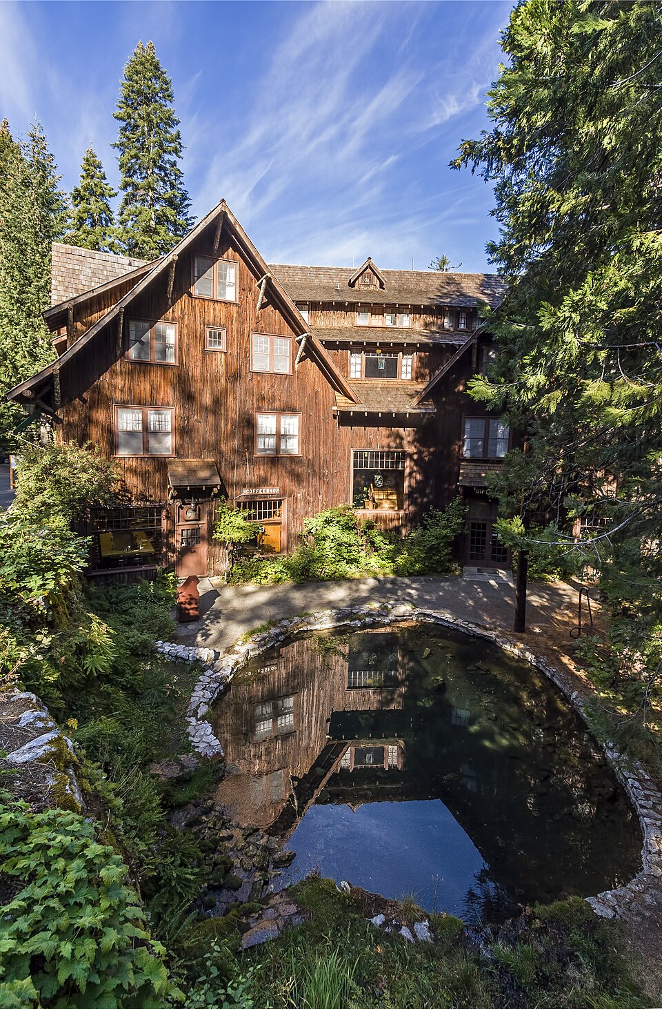 Photograph of Oregon Caves Chateau