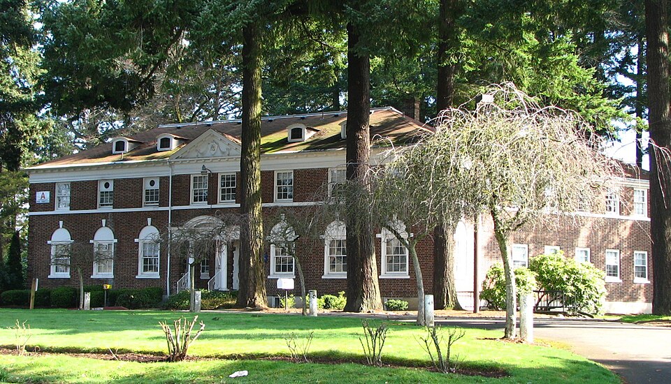 Photograph of Louise Home Hospital and Residence Hall