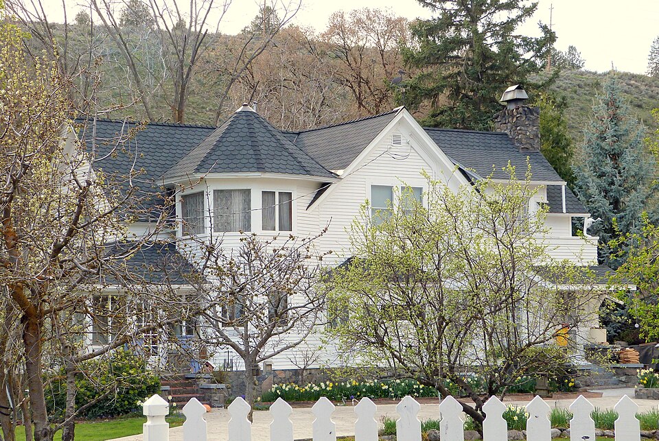 Photograph of Richardson-Ulrich House