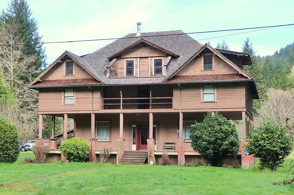 Photograph of Edwin and Ethel Abernethy House