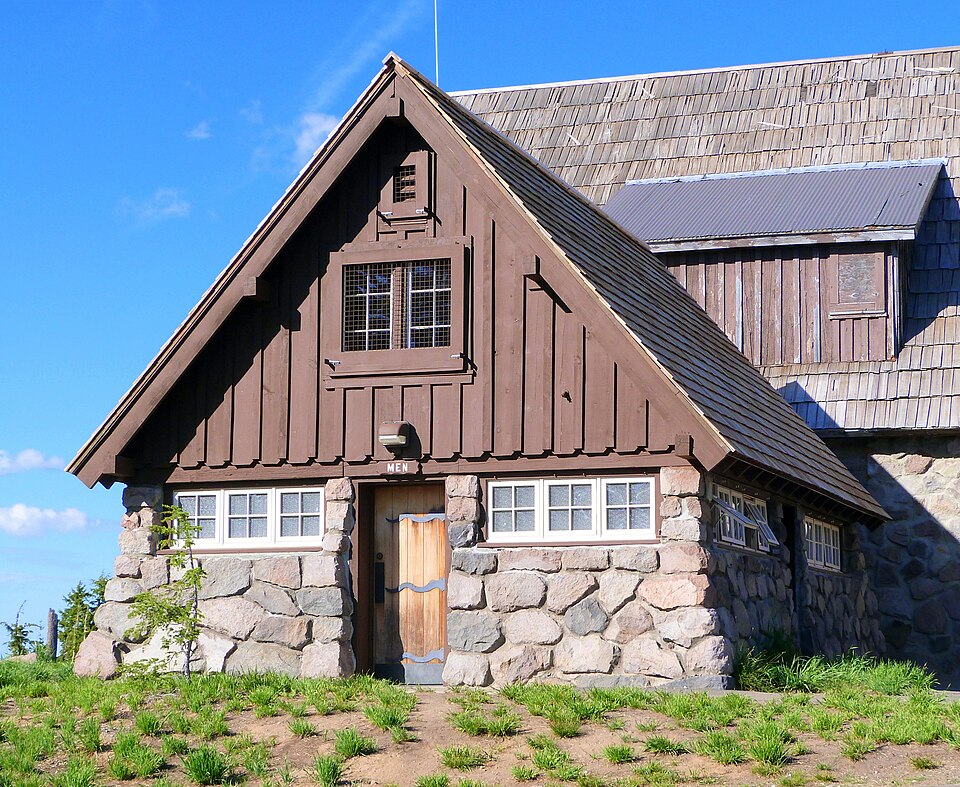 Photograph of Comfort Station No. 72