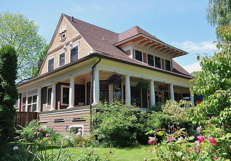 Photograph of Edward D. Dupont House