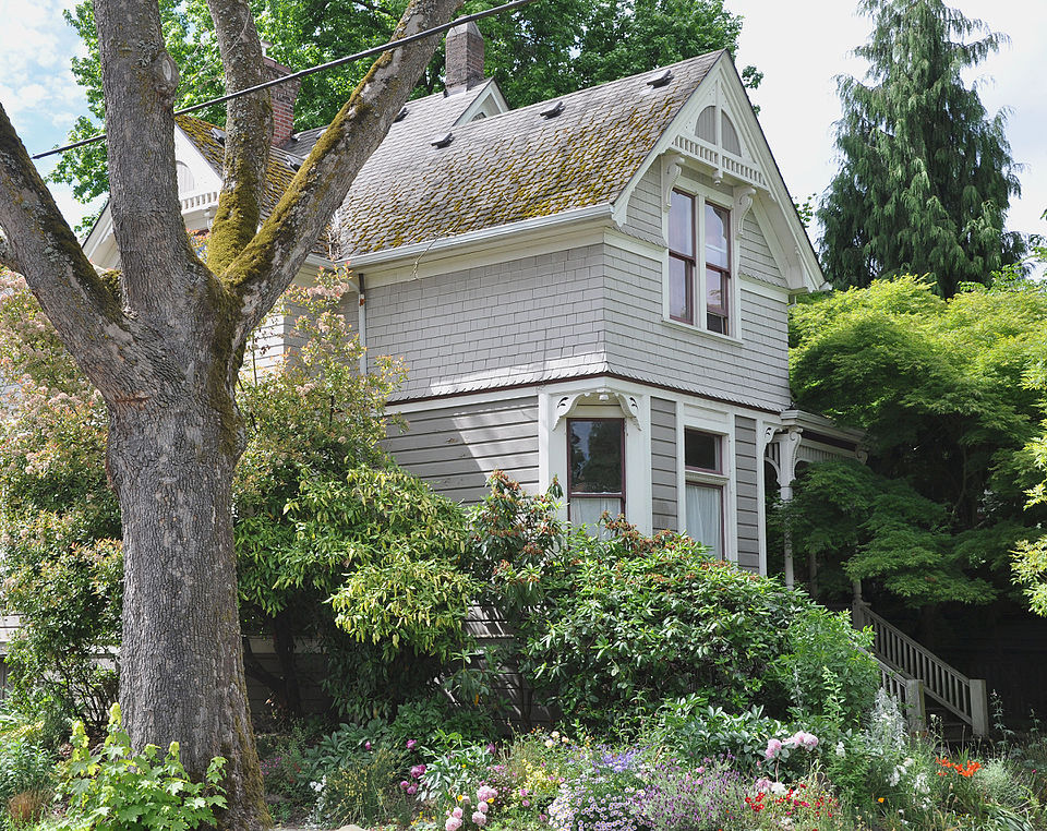 Photograph of James S. Polhemus House