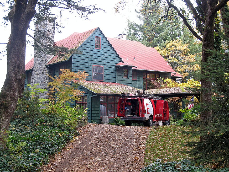 Photograph of Edward J. DeHart House