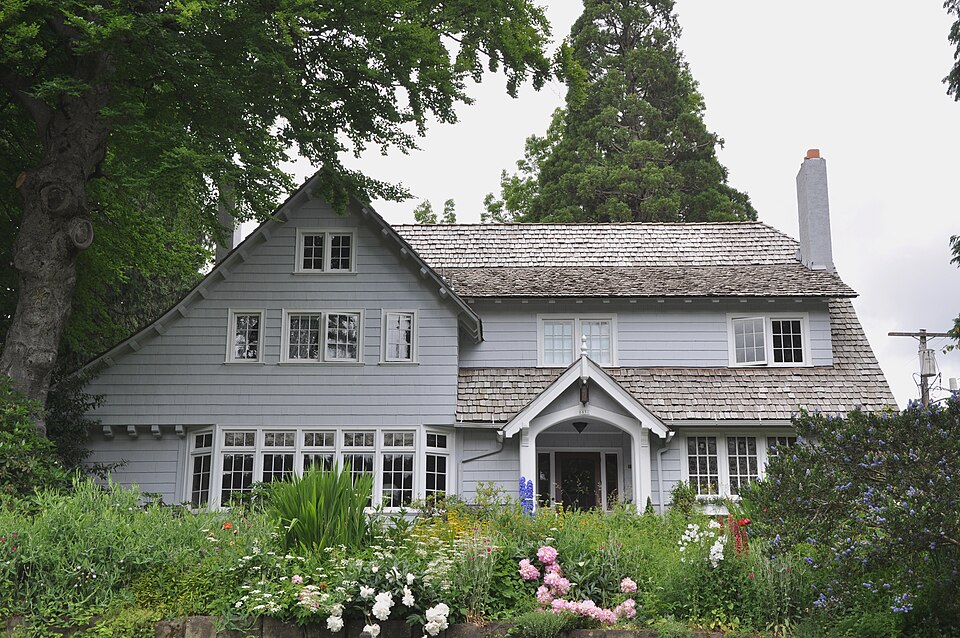 Photograph of Wells-Guthrie House