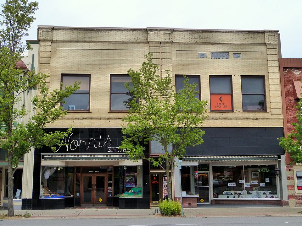 Photograph of Tayler-Phipps Building