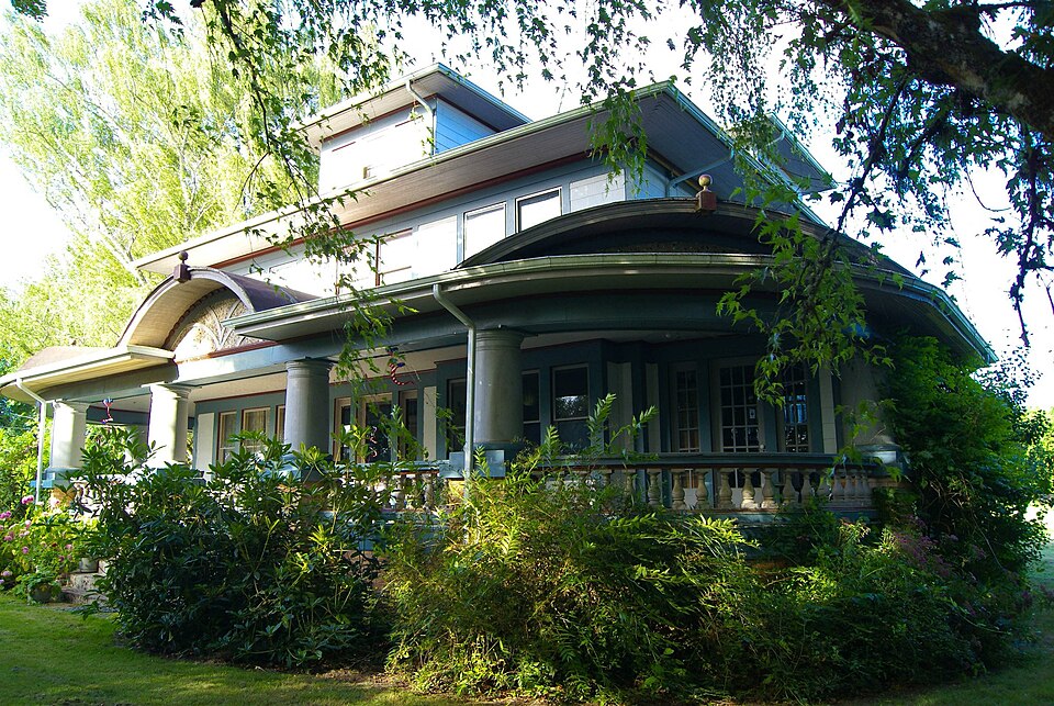 Photograph of Walter J. Domes House
