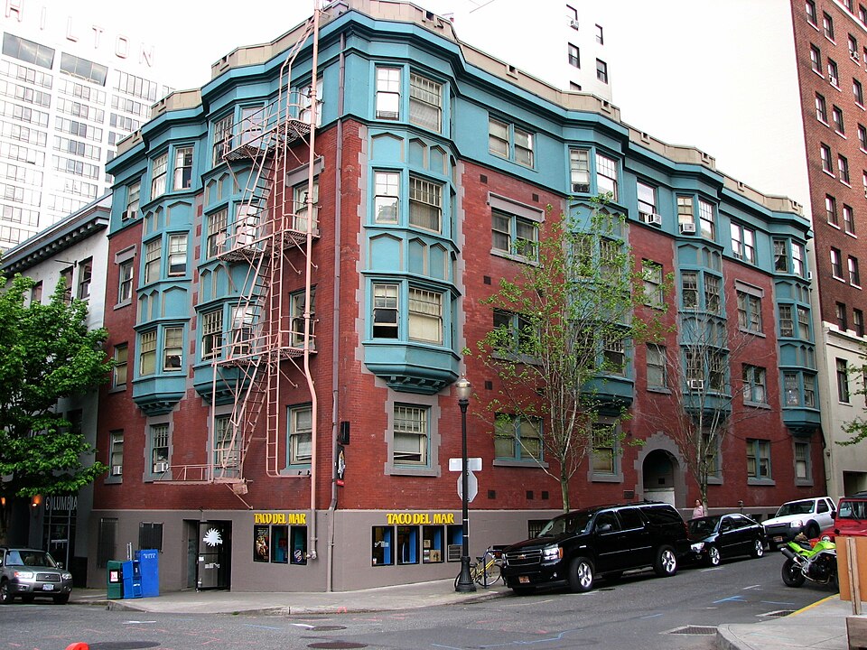 Photograph of Admiral Apartments