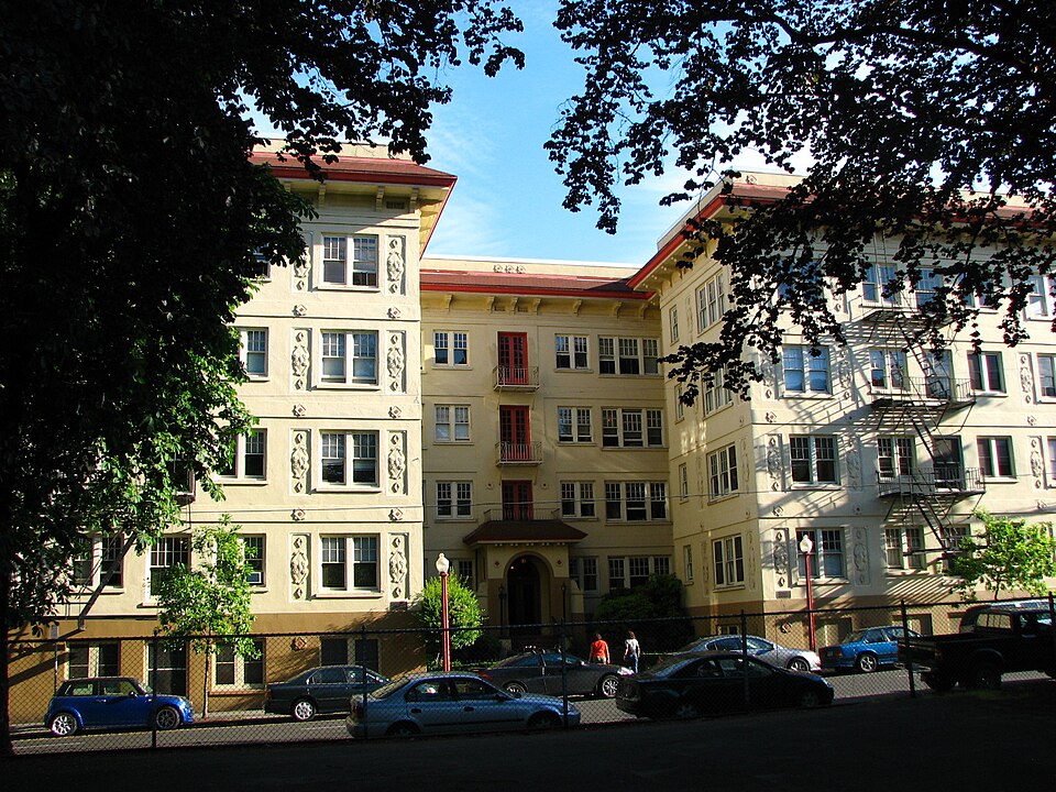Photograph of Biltmore Apartments
