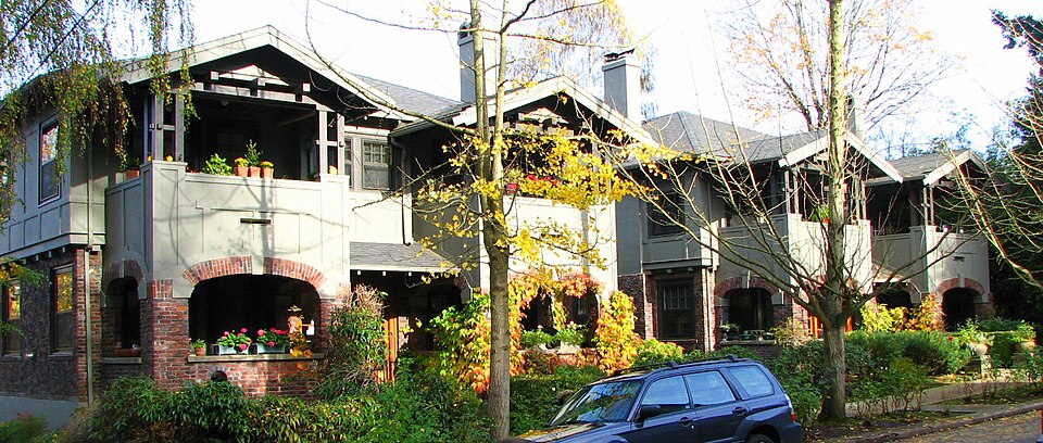 Photograph of Elm Street Apartments