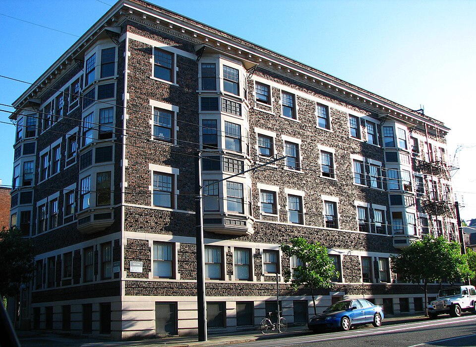 Photograph of Bretnor Apartments