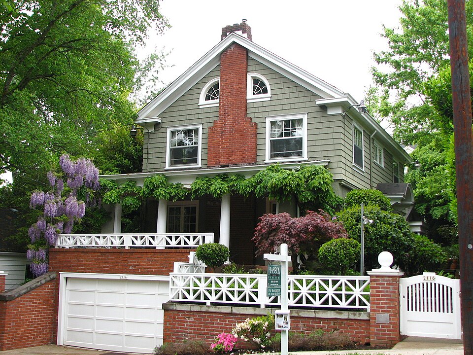 Photograph of Rufus C. Holman House