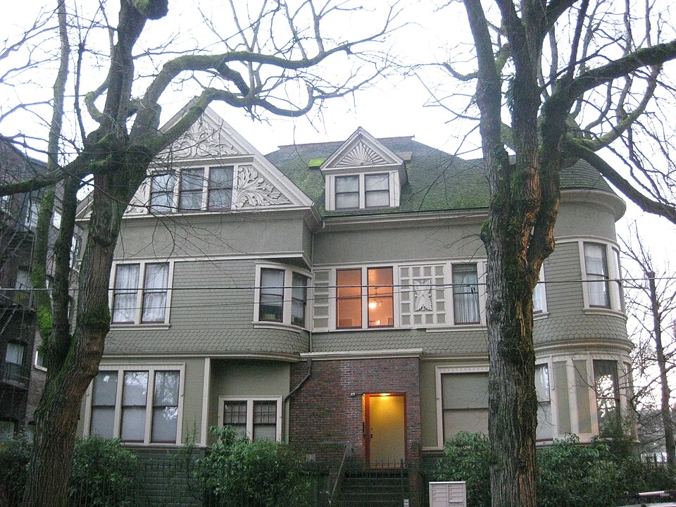 Photograph of Prager-Lombard House