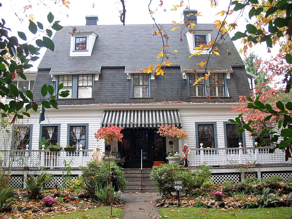 Photograph of George Earle Chamberlain House