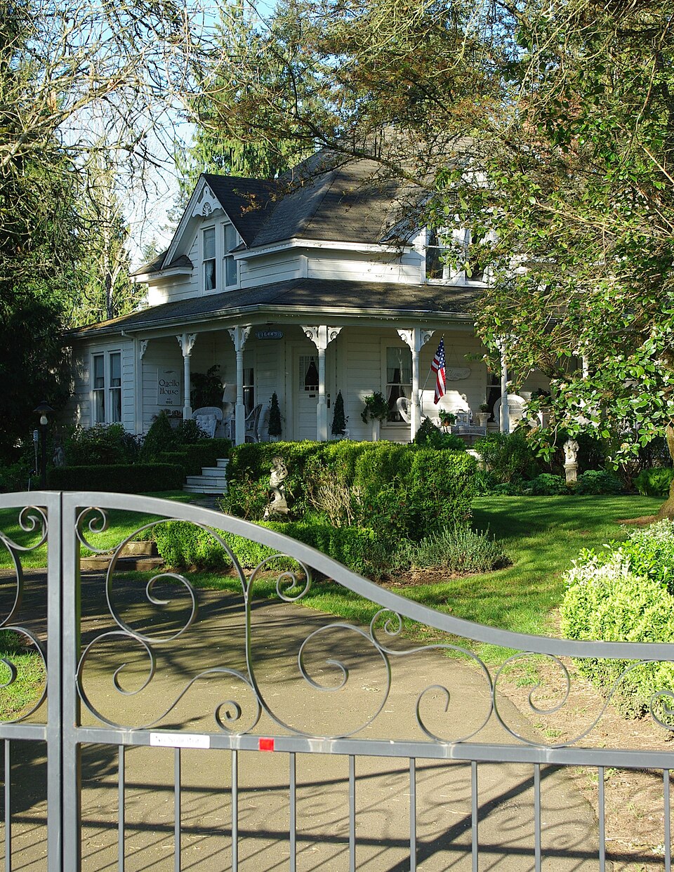 Photograph of Shaver-Bilyeu House