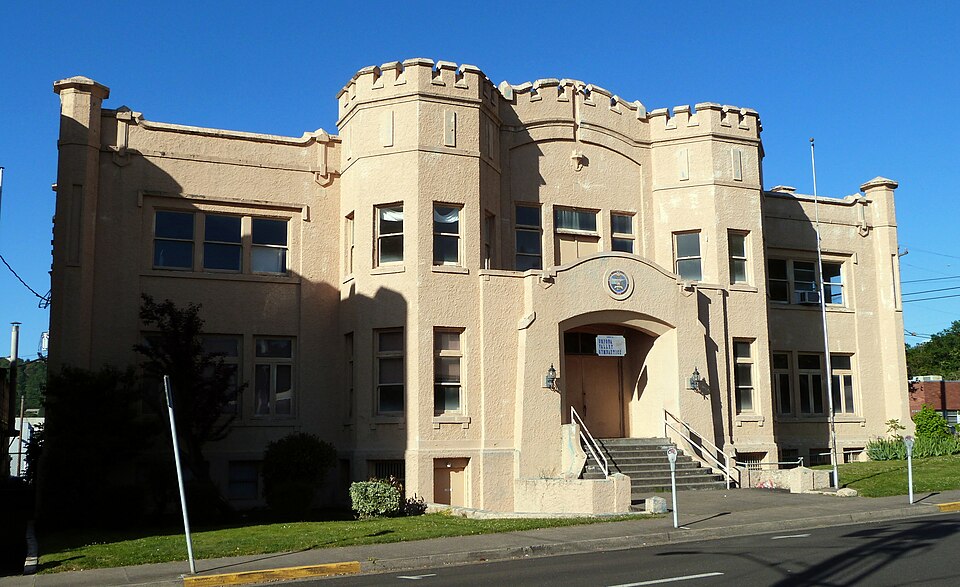 Photograph of Roseburg National Guard Armory