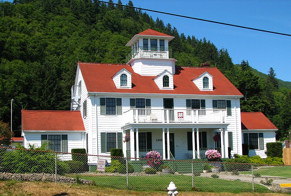 Photograph of Coast Guard Station Tillamook Bay