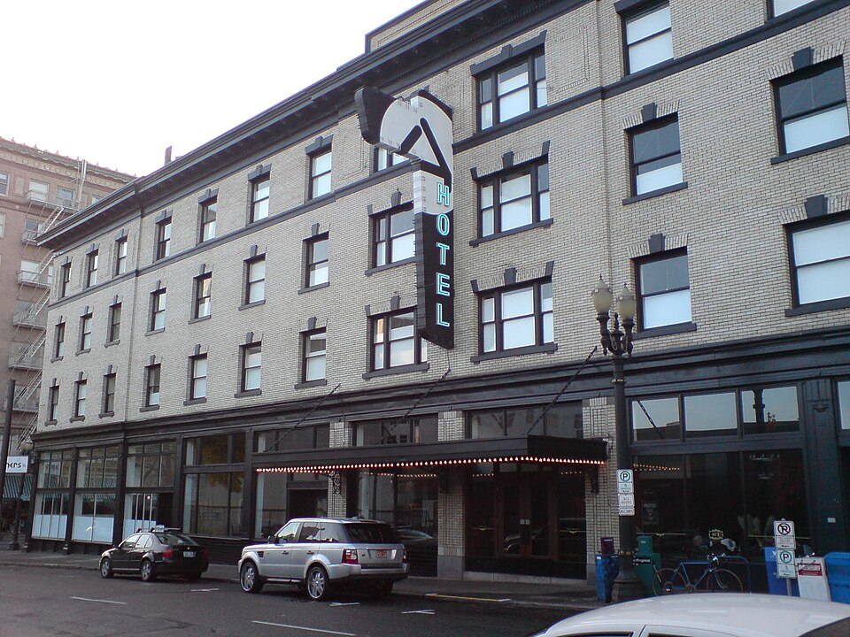 Photograph of Clyde Hotel