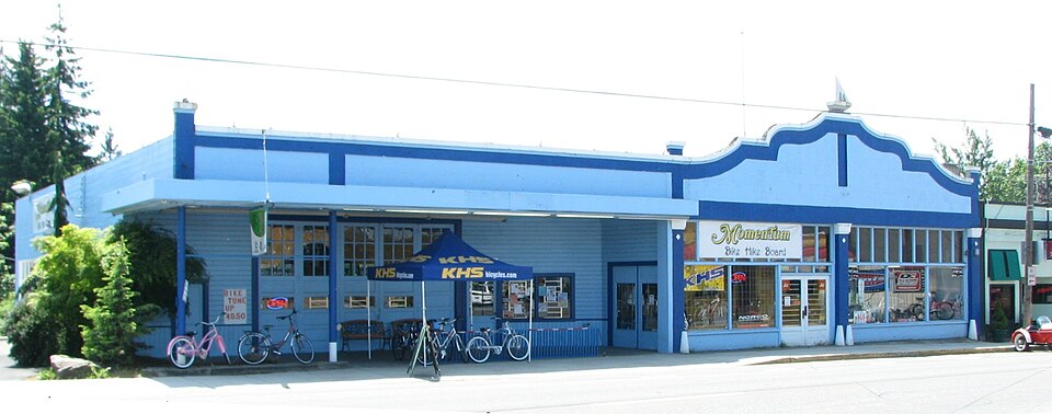 Photograph of R. S. Smith Motor Company Building