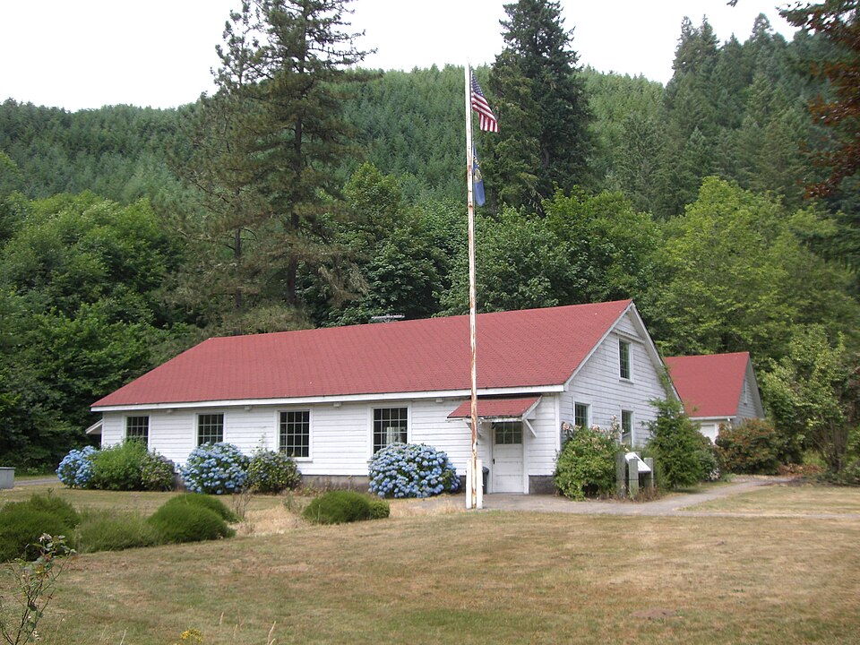 Photograph of Old McKenzie Fish Hatchery