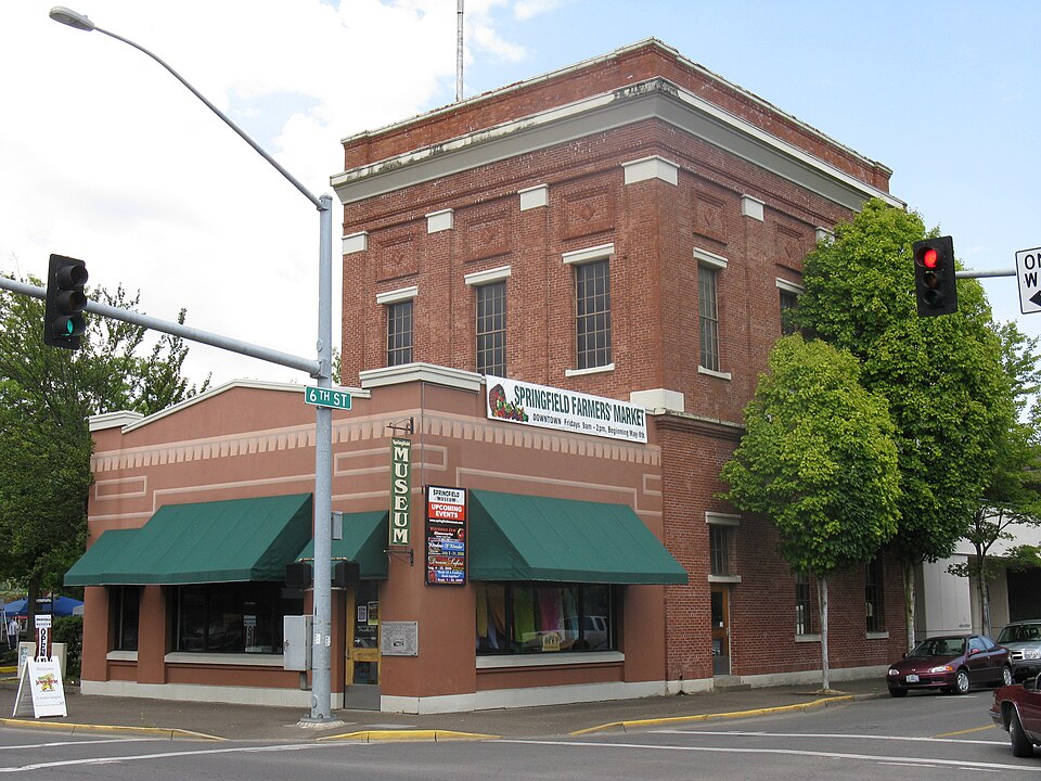 Photograph of Oregon Power Company's Springfield Substation
