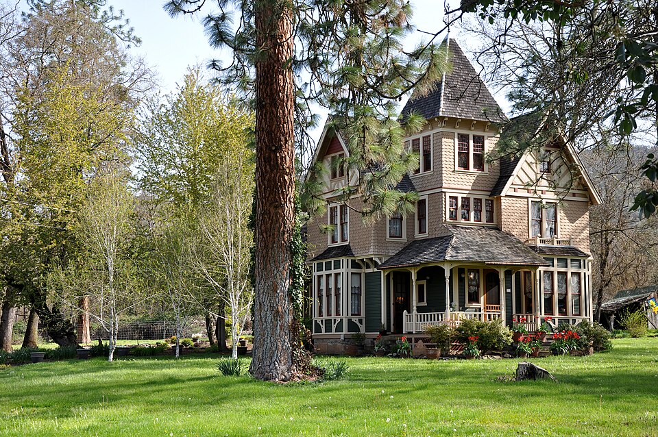 Photograph of Chavner Family House