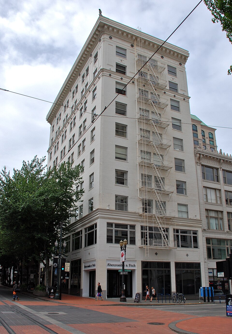 Photograph of Broadway Building