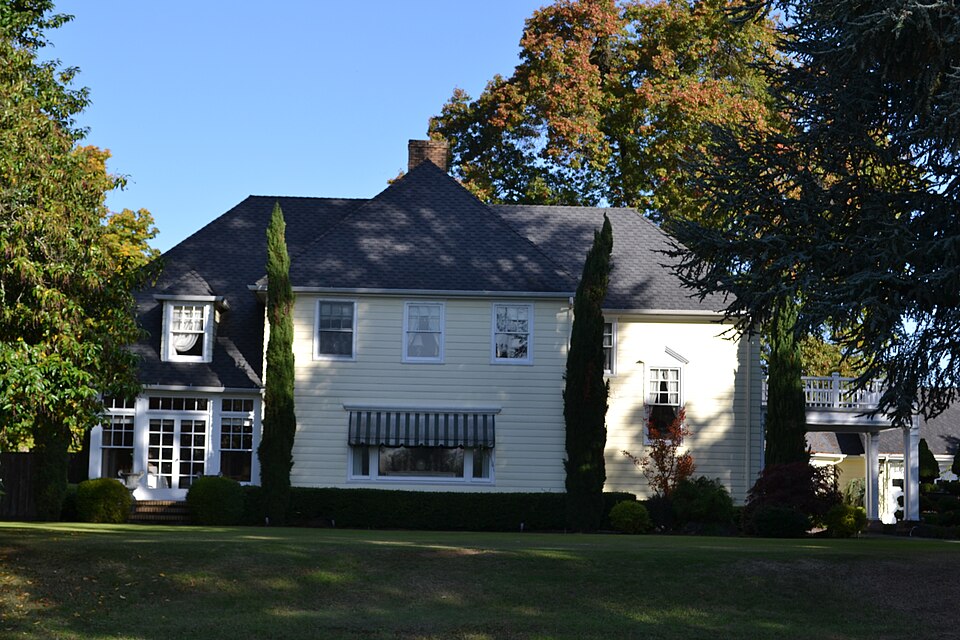 Photograph of Fred E. Chambers House
