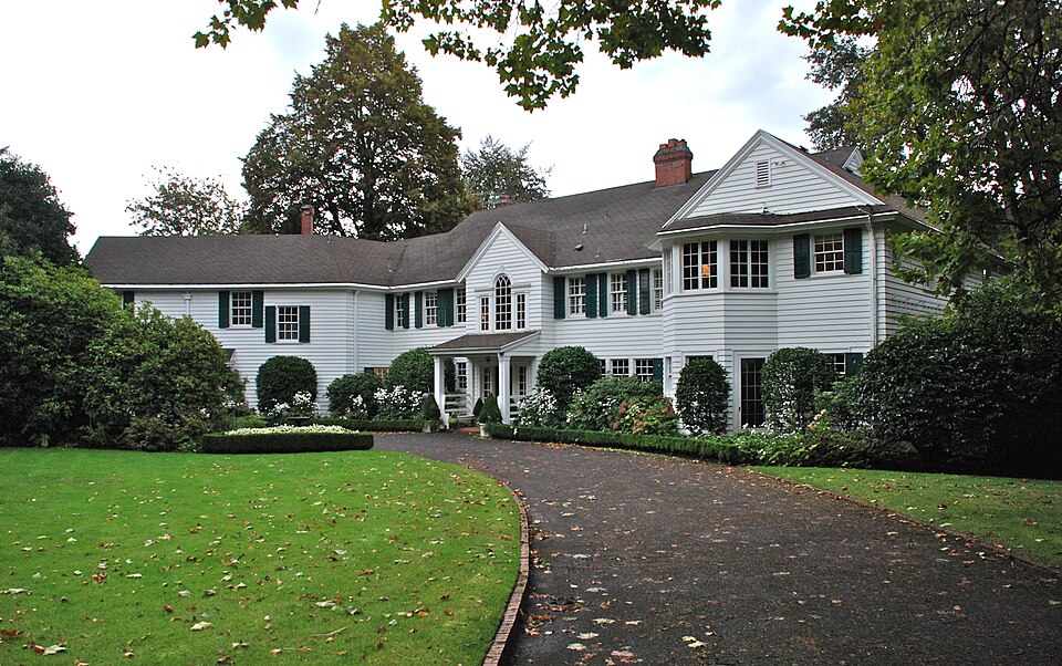 Photograph of Elliott R. Corbett House