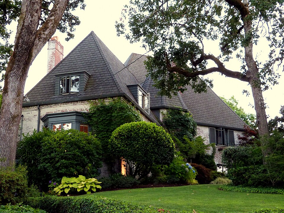 Photograph of Edgar T. Pierce House