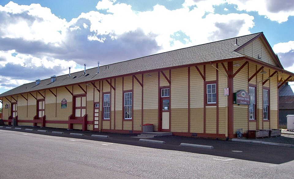 Photograph of Lebanon Southern Pacific Railroad Depot