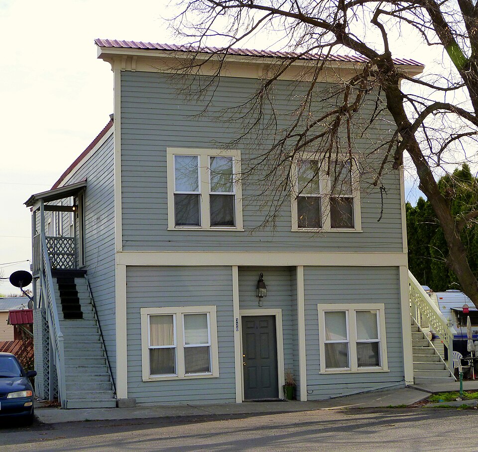 Photograph of James Edwards Building