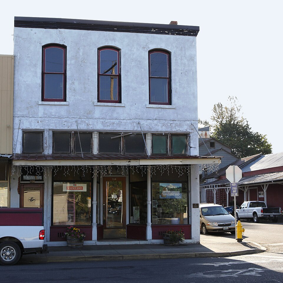 Photograph of E. C. Perry Building
