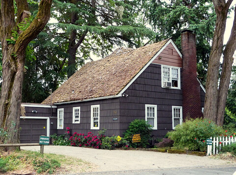 Photograph of Clark-McConnell House