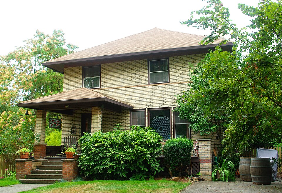 Photograph of Paulson-Gregory House