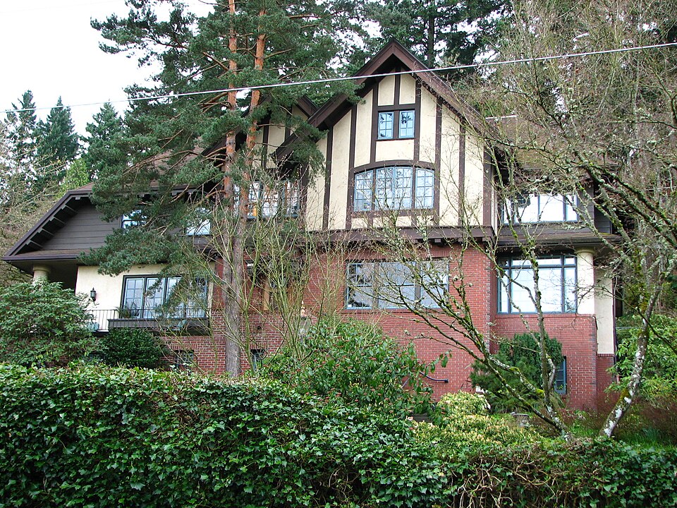 Photograph of Alexander D. McDougall House
