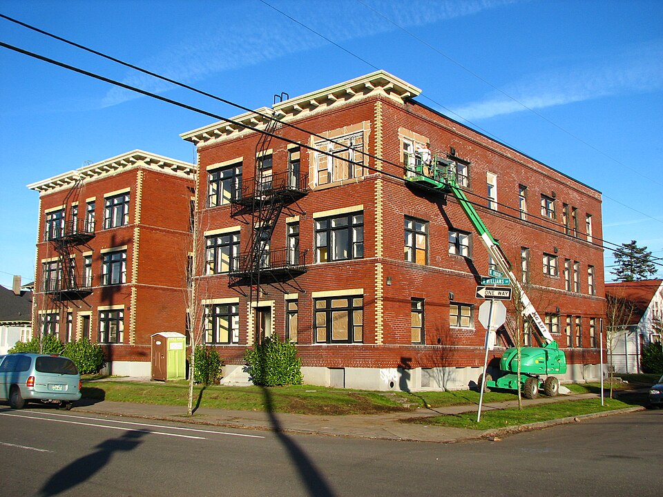 Photograph of Emerson Apartments
