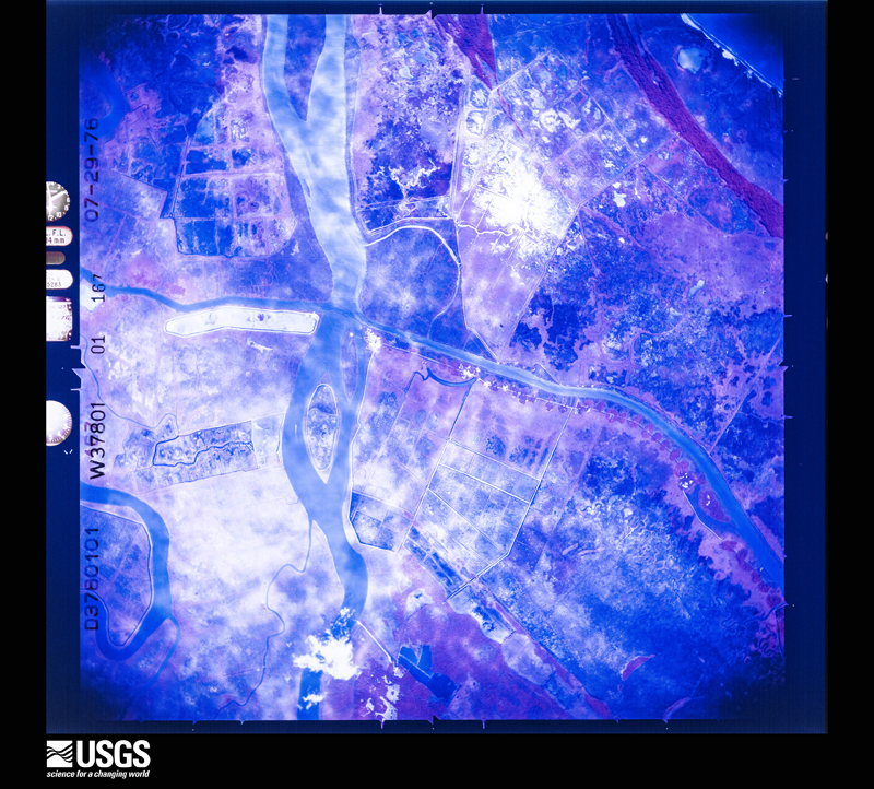 U.S. Geological Survey aerial photograph, 1976-07-29, scale 1:31800
