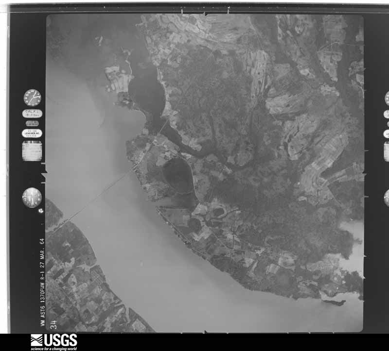 U.S. Geological Survey aerial photograph, 1964-04-01, scale 1:50000