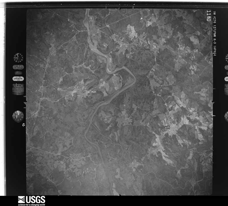 U.S. Geological Survey aerial photograph, 1964-04-01, scale 1:50000