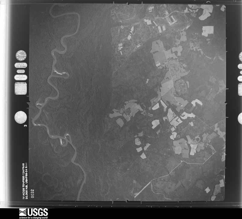 U.S. Geological Survey aerial photograph, 1968-04-12, scale 1:40000