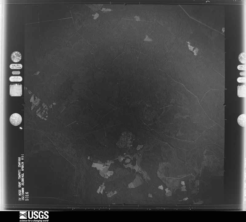 U.S. Geological Survey aerial photograph, 1968-04-25, scale 1:40000