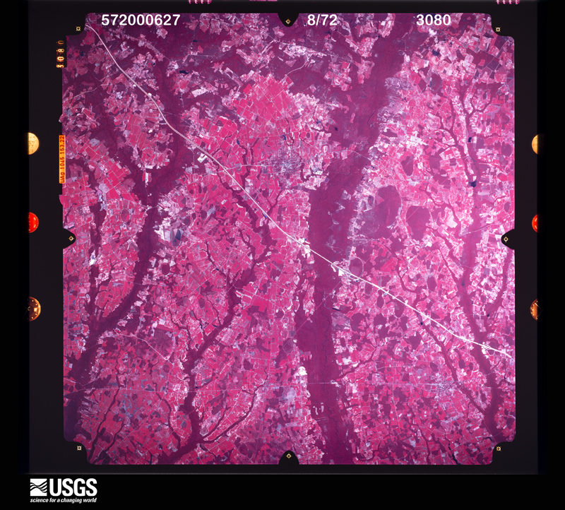 U.S. Geological Survey aerial photograph, 1972-08-19, scale 1:129000