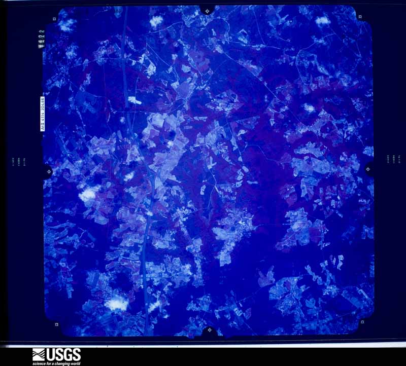 U.S. Geological Survey aerial photograph, 1976-07-21, scale 1:64000