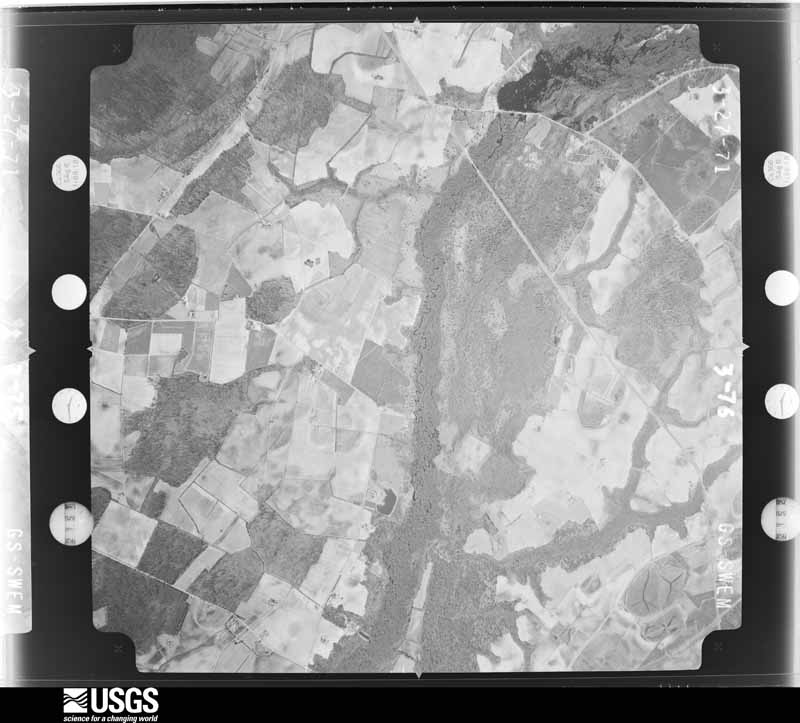 U.S. Geological Survey aerial photograph, 1971-03-27, scale 1:20500